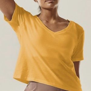 Athleta Daily Crop Short Sleeve V-neck  Tee in Acapulco Light Orange